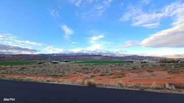 5165 W 1930  S Hurricane, UT 84737 home for sale, MLS#25-267321 - Erika Rogers Photo 2