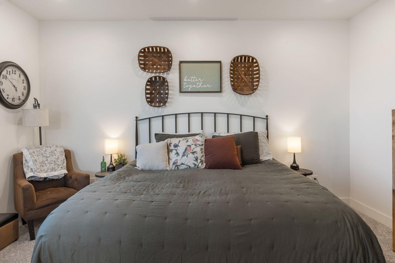 756 W Owen DR St George, UT 84790 home for sale, MLS#25-267708 - Erika Rogers Photo 21