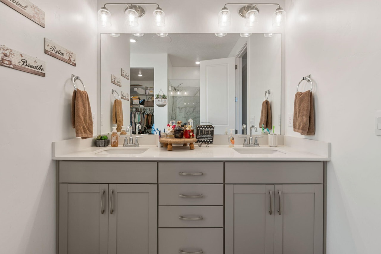 756 W Owen DR St George, UT 84790 home for sale, MLS#25-267708 - Erika Rogers Photo 25