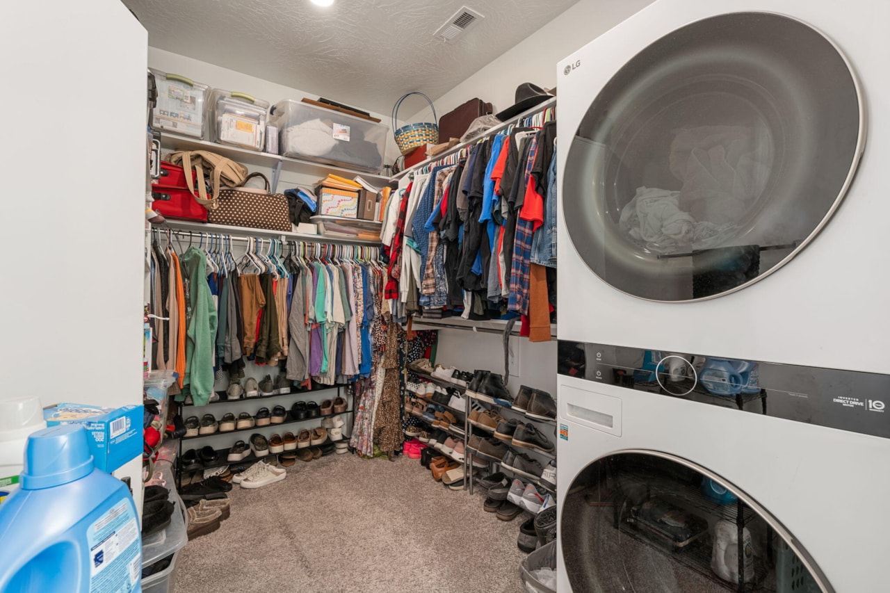 756 W Owen DR St George, UT 84790 home for sale, MLS#25-267708 - Erika Rogers Photo 27