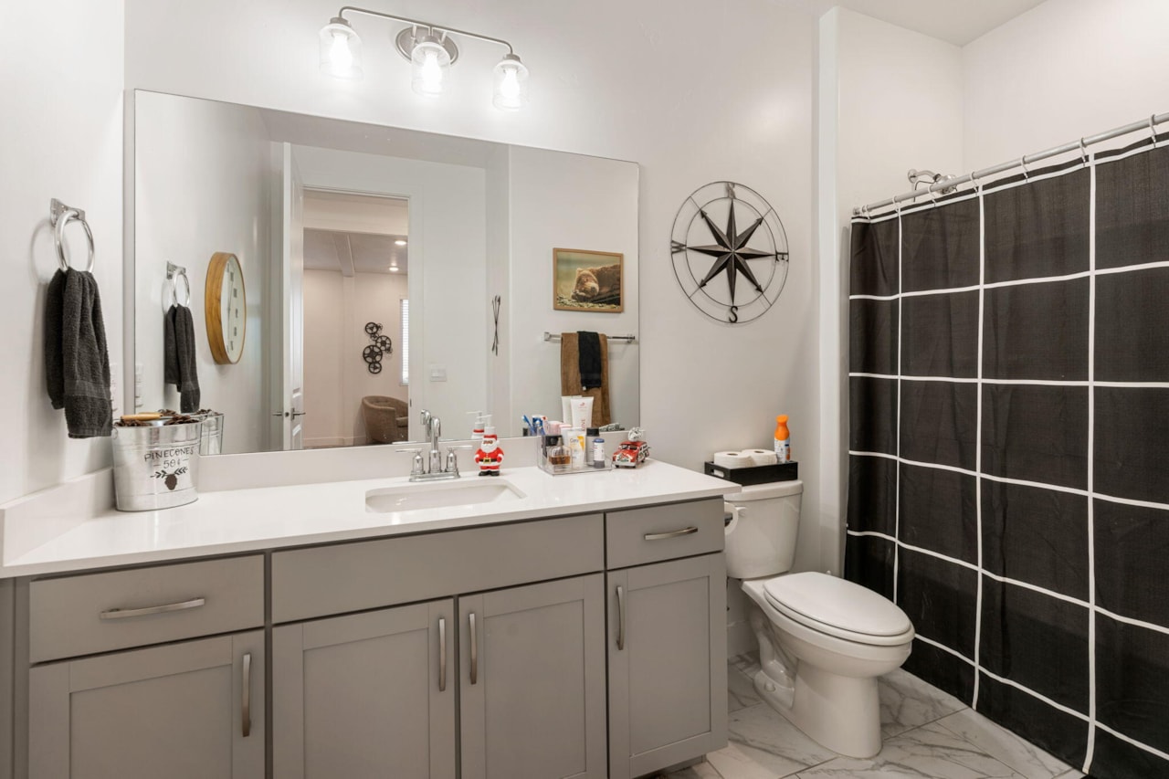 756 W Owen DR St George, UT 84790 home for sale, MLS#25-267708 - Erika Rogers Photo 34