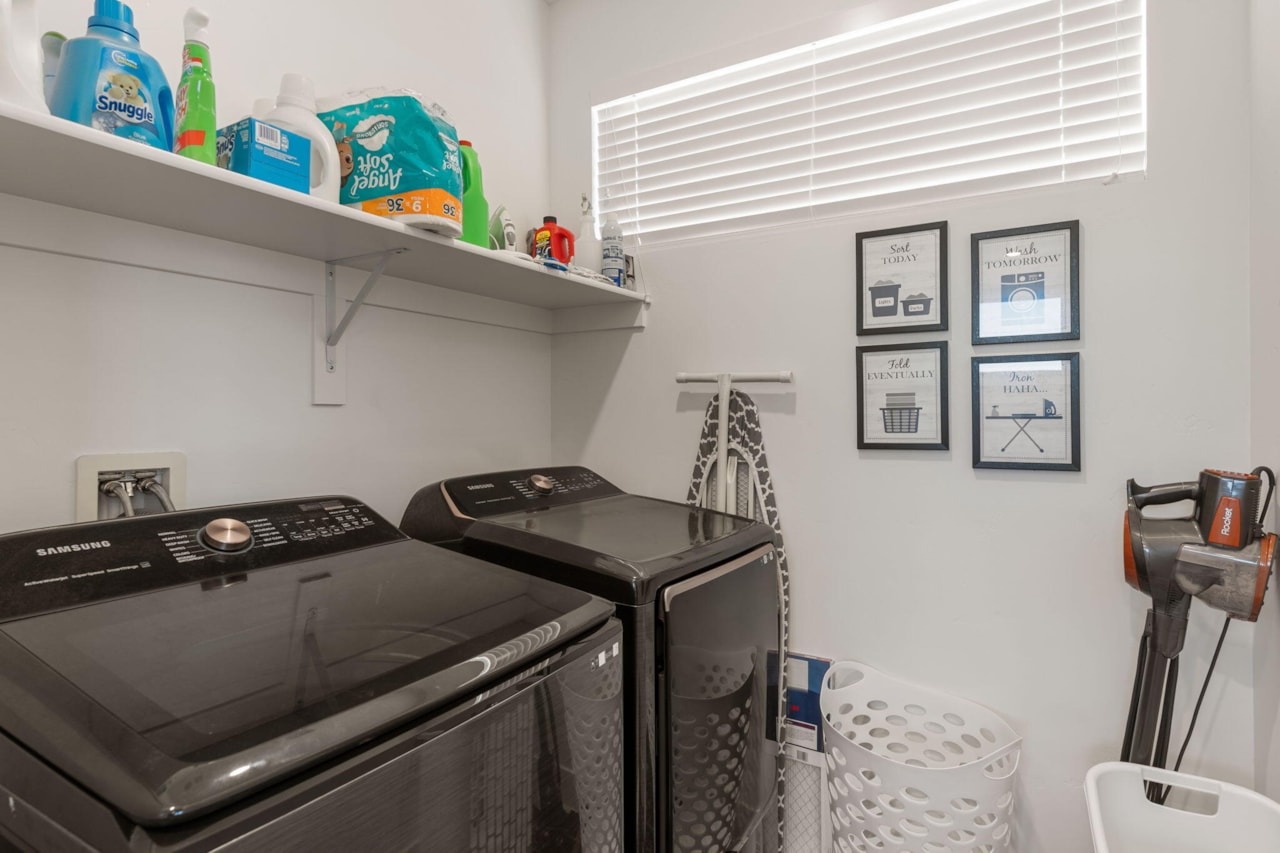 756 W Owen DR St George, UT 84790 home for sale, MLS#25-267708 - Erika Rogers Photo 38