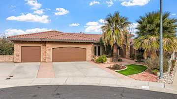 1839 E Boulder Springs CIR St George, UT 84790 home for sale, MLS#25-267724 - Erika Rogers Photo 3