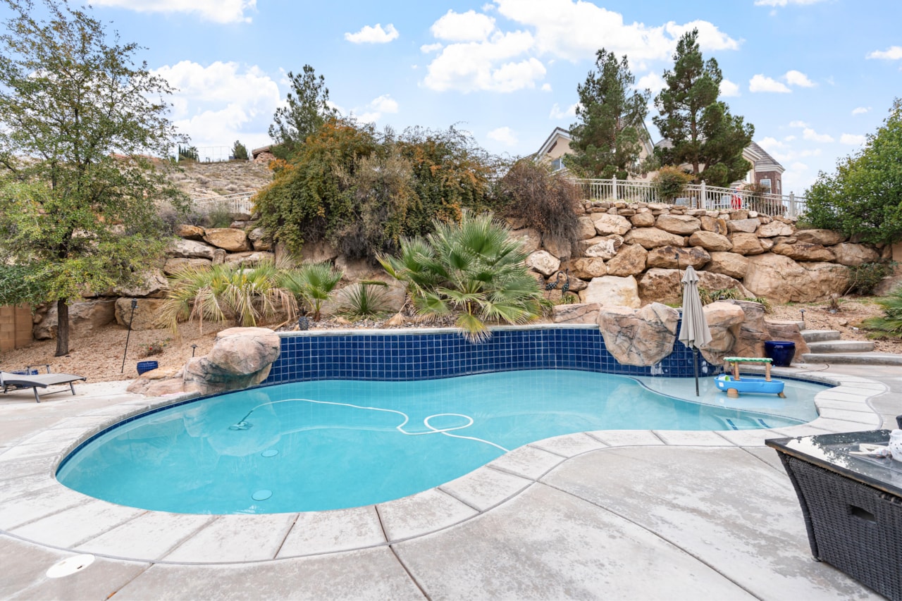 1839 E Boulder Springs CIR St George, UT 84790 home for sale, MLS#25-267724 - Erika Rogers Photo 33