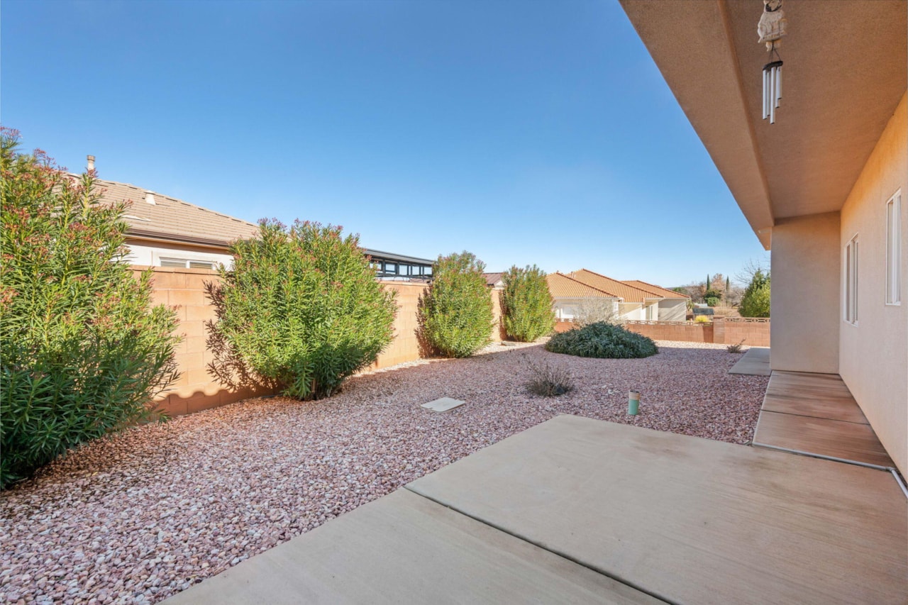 3580 Windmill DR Santa Clara, UT 84765 home for sale, MLS#25-267728 - Erika Rogers Photo 30