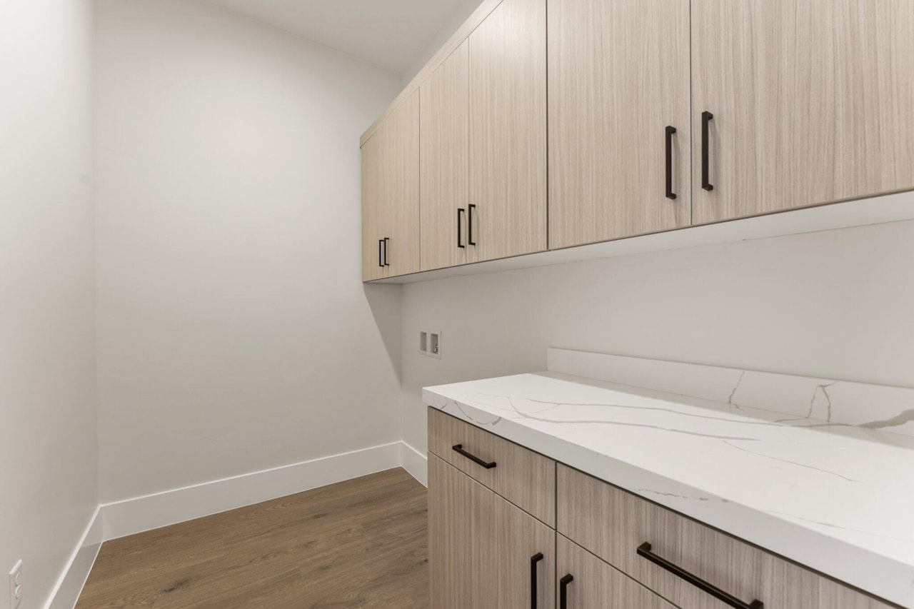 3365 Pharoah Way Way Santa Clara, UT 84765 home for sale, MLS#26-267728 - Erika Rogers Photo 17