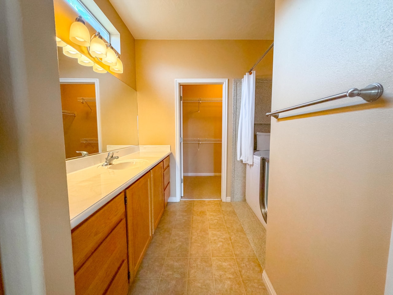 1334 W Ambassador DR St George, UT 84790 home for sale, MLS#26-267793 - Erika Rogers Photo 21