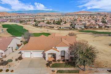 4507 S Ironwood DR St George, UT 84790 home for sale, MLS#26-267813 - Erika Rogers Photo 4