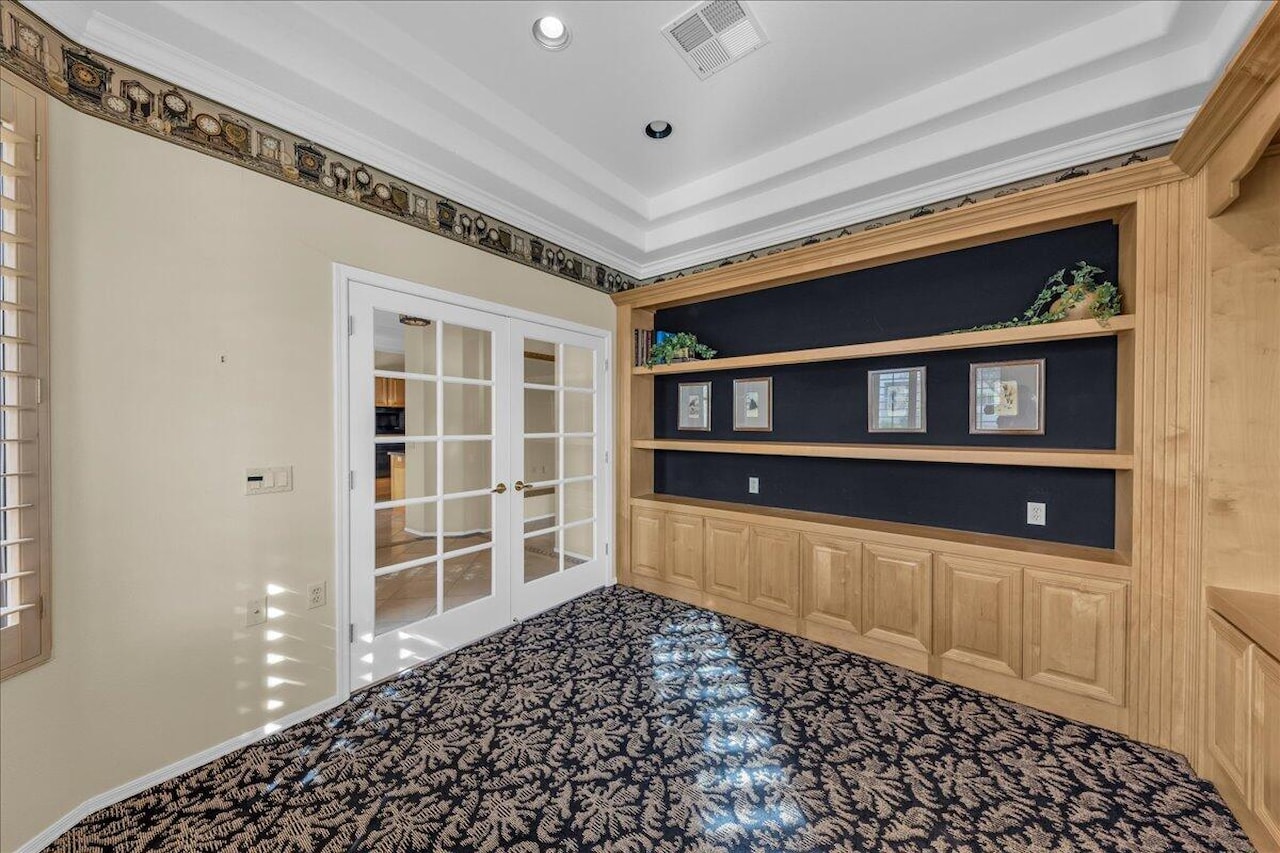 4507 S Ironwood DR St George, UT 84790 home for sale, MLS#26-267813 - Erika Rogers Photo 9