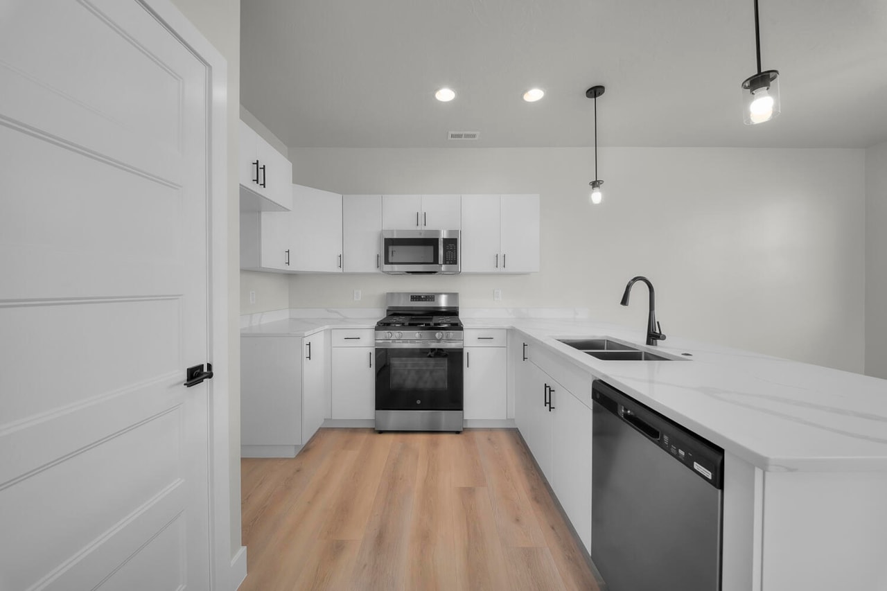 2333 E Kiabito LN #Lot 116 St George, UT 84790 home for sale, MLS#26-267816 - Erika Rogers Photo 12