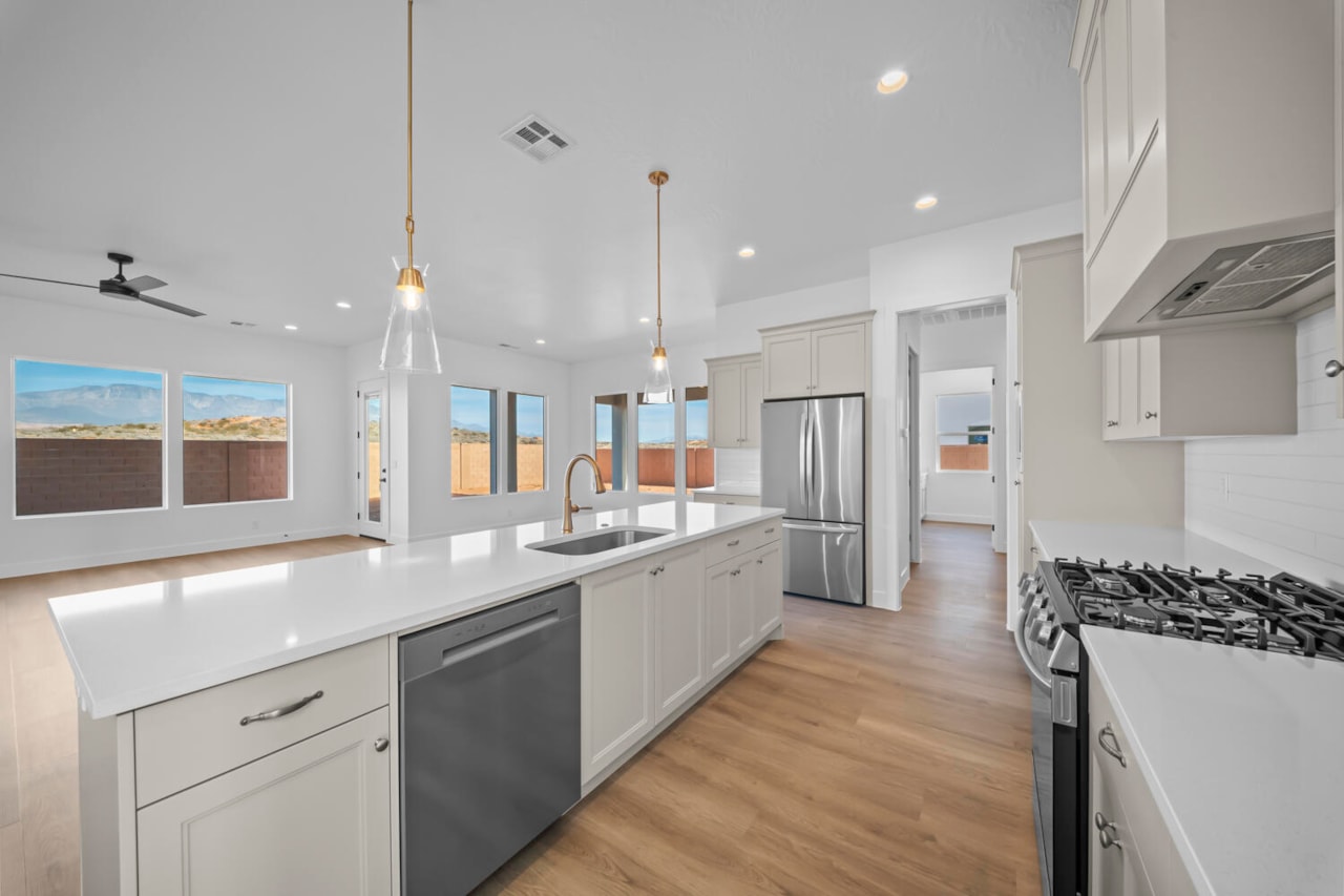 4874 W 2820  S #Lot 6 Hurricane, UT 84737 home for sale, MLS#26-267823 - Erika Rogers Photo 34