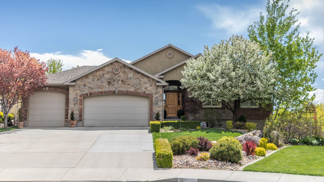 Bloomington Ranches Homes for Sale Bloomington Ranches Homes for Sale